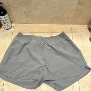 Carve designs size large gray, athletic shorts swim shorts, Beach